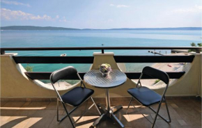 Lovely Apartment In Kastel Kambelovac With Wifi
